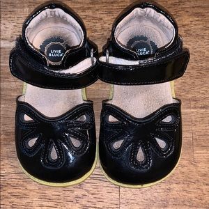 Livie & Luca Size 5 shoes toddler girl Black Petal